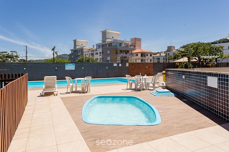 Apartamento completo en cond. con piscina CMCM101