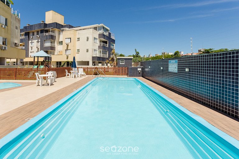 Apto completo em cond. com piscina CMCM101