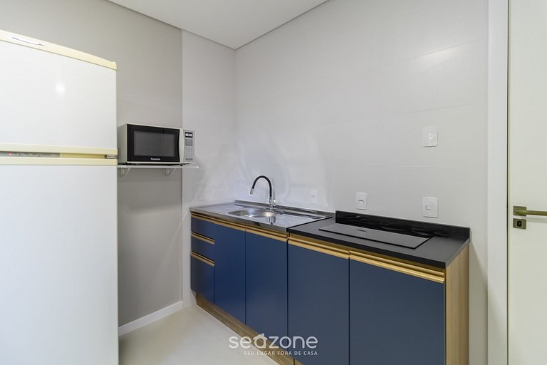 Apto c/ garagem prox a praia | Ingleses - SLC0102