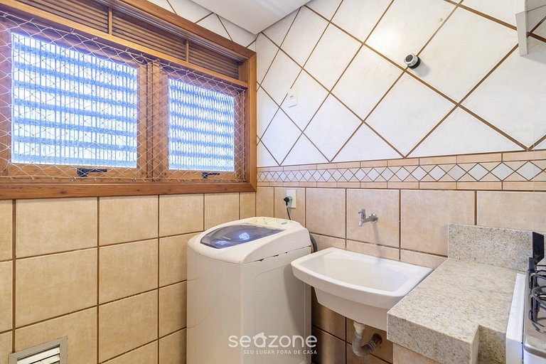 ¡Encanto y confort a 450m de la playa! CMH0202