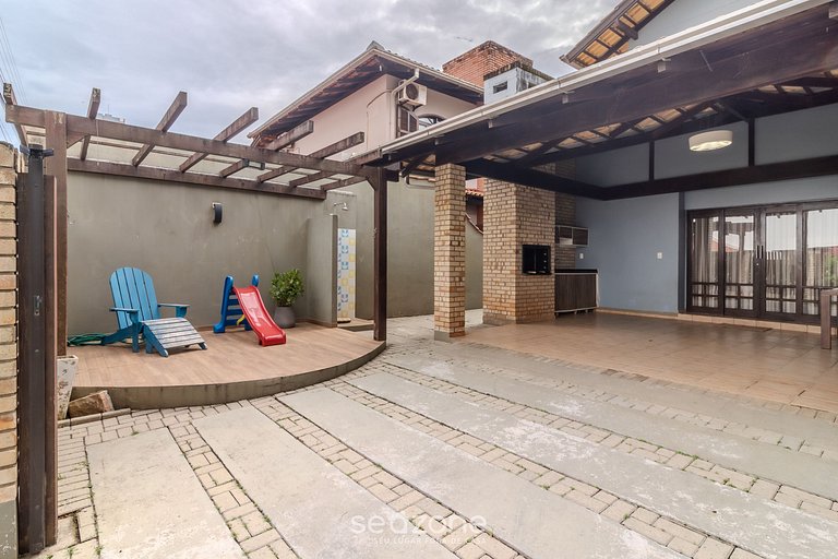 Casa 3Q c/ Churrasqueira 350m da Praia RST0206