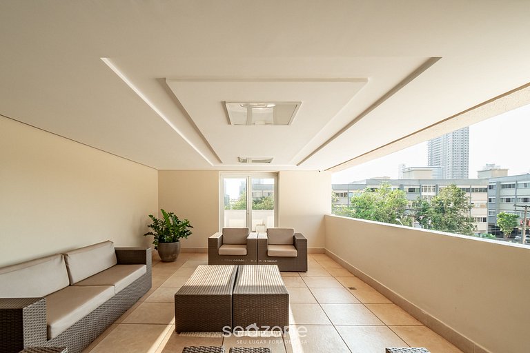 Studio em Cond. c/ Piscina no Setor Bueno BLI2903