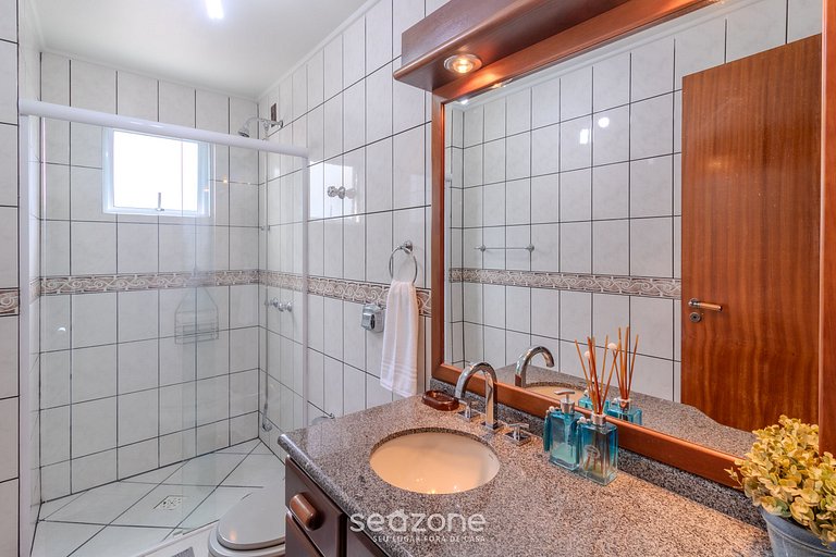 Dept 3H frente mar c/ parrilla en Itapema CON0101