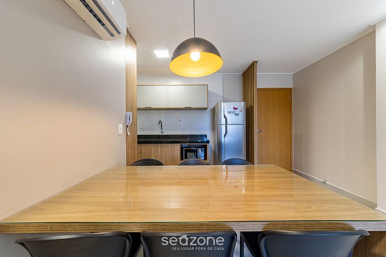 Apto em Prédio c/ Piscina e Churrasq. SLI0715