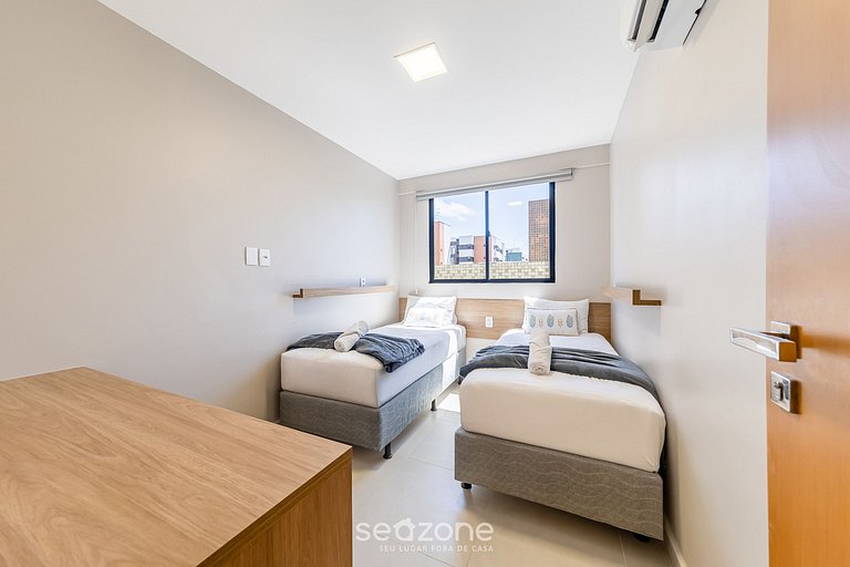 Apto em Prédio c/ Piscina e Churrasq. SLI0715