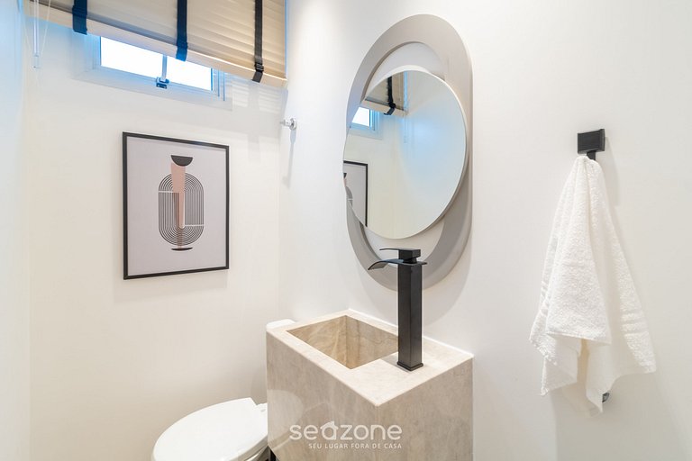 Apto com 2 suítes e vista mar em Itajaí RCX1807