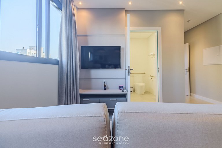 Apto 1Q c/ piscina e acad. 280m da Praia - MHF0601