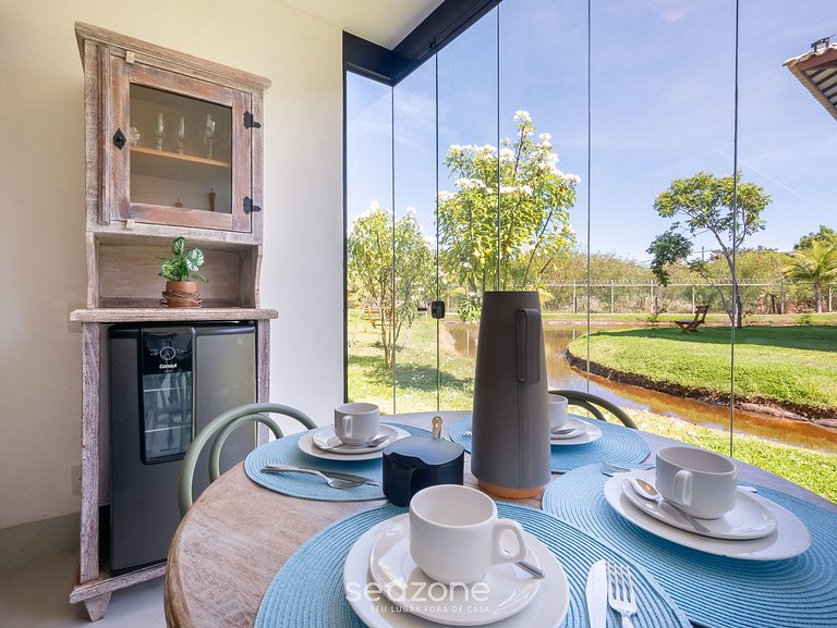 Apto en cond. c/piscina, Praia do Forte VLPC0103