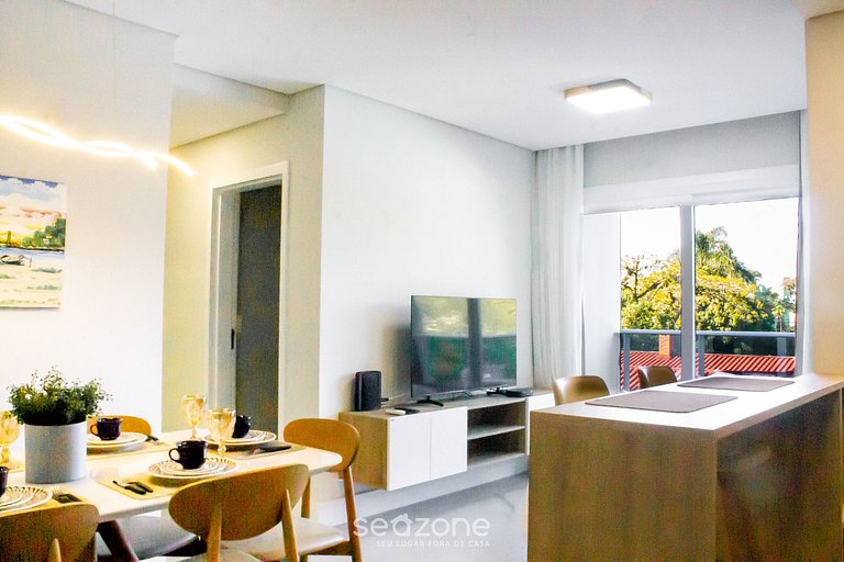 Apartamento moderno con balcón y barbacoa LES403