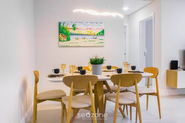 Apartamento moderno con balcón y barbacoa LES403