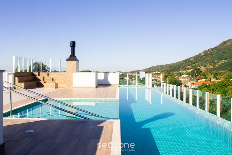 Apartamento moderno con balcón y barbacoa LES403