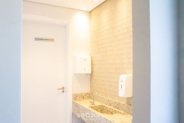 Apartamento moderno con balcón y barbacoa LES403