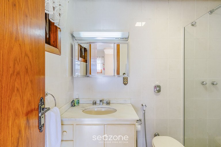 Charmoso apto p/ famílias em Gramado MDC202