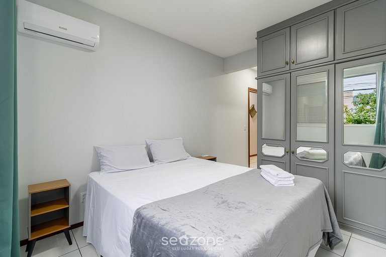 Apto com 3 quartos a 200m da UFSC ELK0101