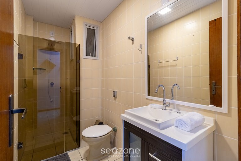 Apto com 3 quartos a 200m da UFSC ELK0101