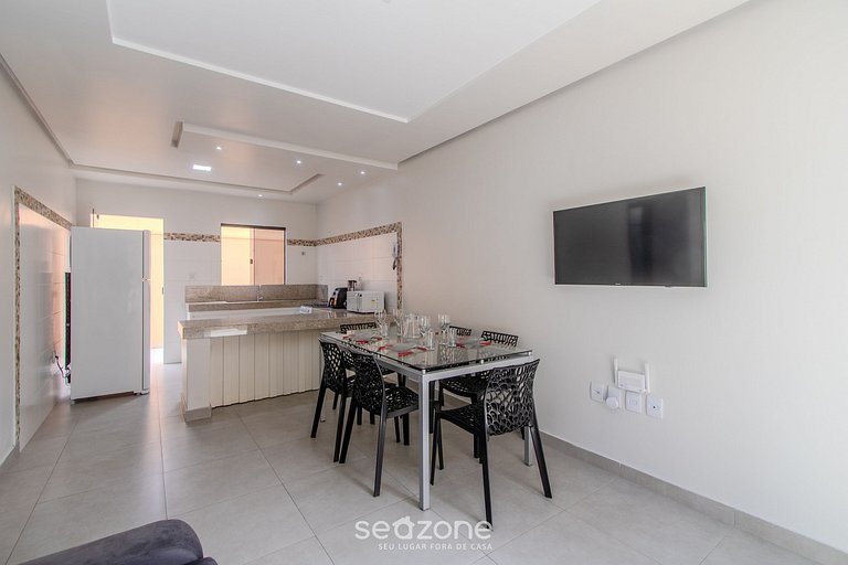 Apartamento Moderno a 280m da Praia AST0103