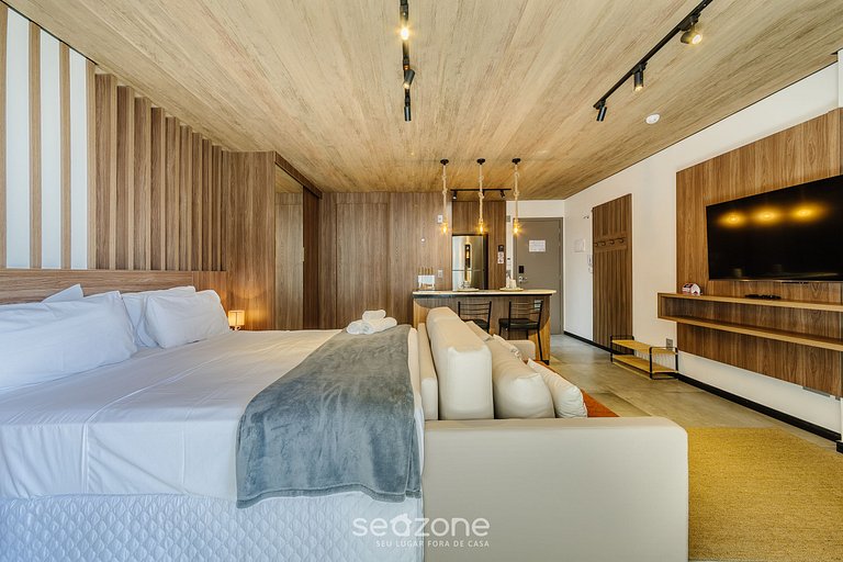 Hermoso Estudio con Vista Lateral al Mar NWT0803