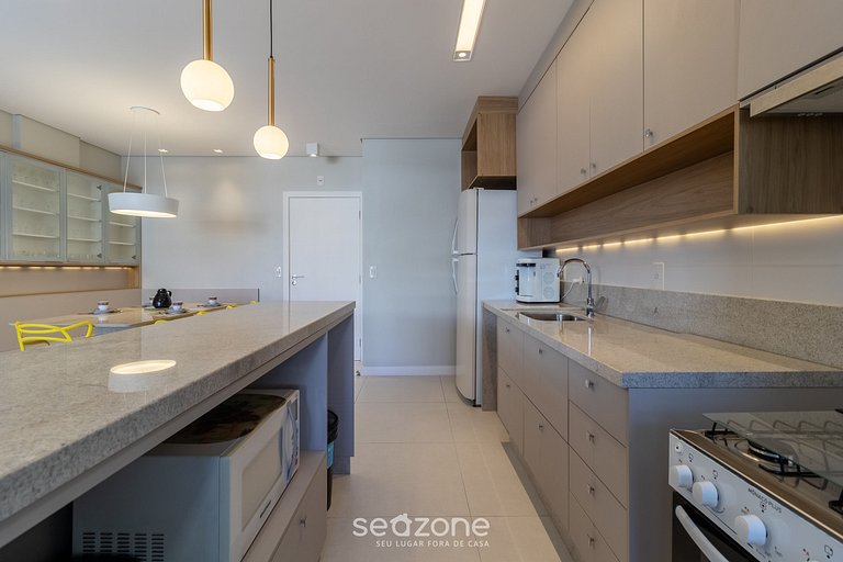 Apto Cerca de la Playa en Cond. c/ piscina ADC0205