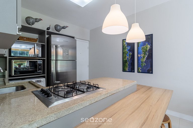 Apto Vista Mar 240m da Praia em Jurerê IDO207