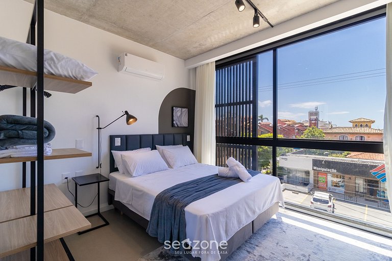 Hermoso Confort 260 m de la playa Jurerê SOT0203