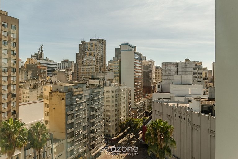 Studio cond. c/ piscina prox. PQ. Redenção TCO0802