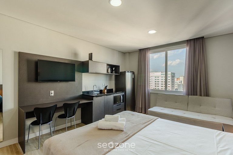 Studio cond. c/ piscina prox. a CCMQ TCO1215