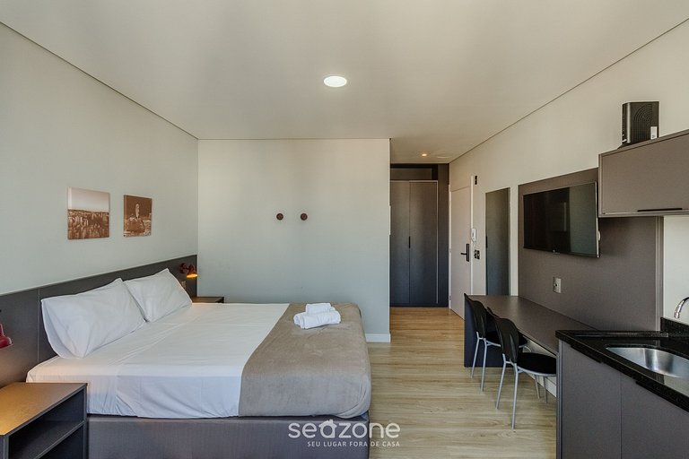 Studio cond. c/ piscina prox. a CCMQ TCO1215