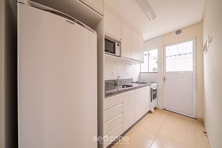 Casa praieira bem localizada em Bombinhas RVL118