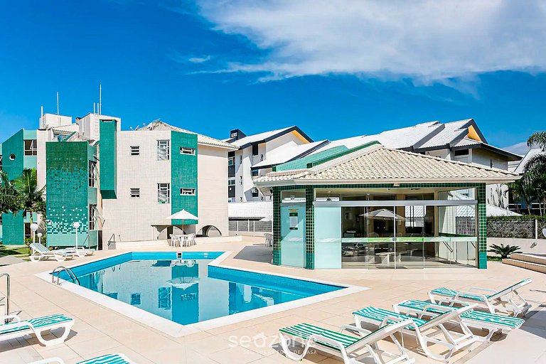 Apto con vista al mar, 200m de Praia Brava CTA022 Seazone