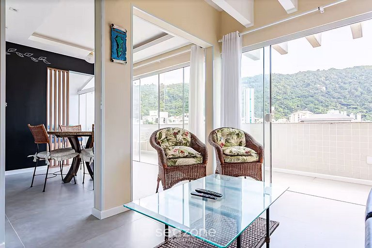 Apto con vista al mar, 200m de Praia Brava CTA022 Seazone