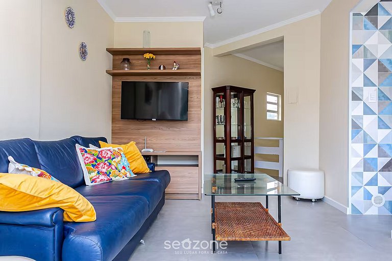 Apto con vista al mar, 200m de Praia Brava CTA022 Seazone