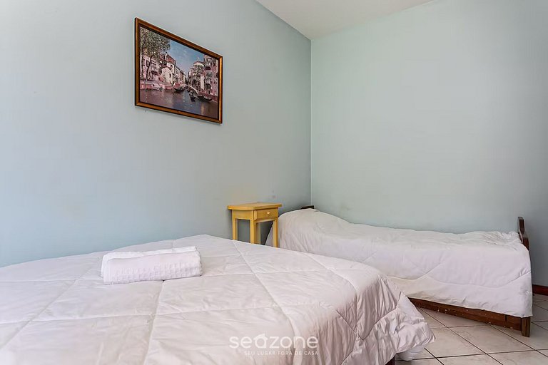 Apto con vista al mar, 200m de Praia Brava CTA022 Seazone