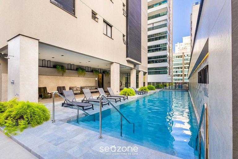 Estúdio 350m praia c/ piscina e academia IFT1308