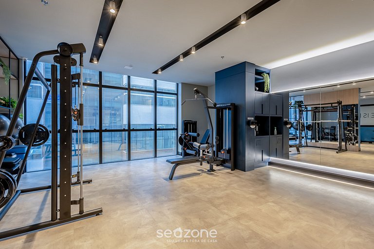 Depto c/ piscina y gym 350m Meia Praia IFT0808