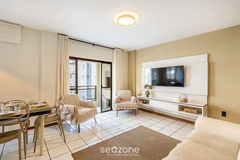 Hermoso apto a 1 cuadra del mar Meia Praia EIS305