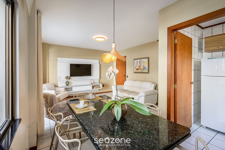 Hermoso apto a 1 cuadra del mar Meia Praia EIS305