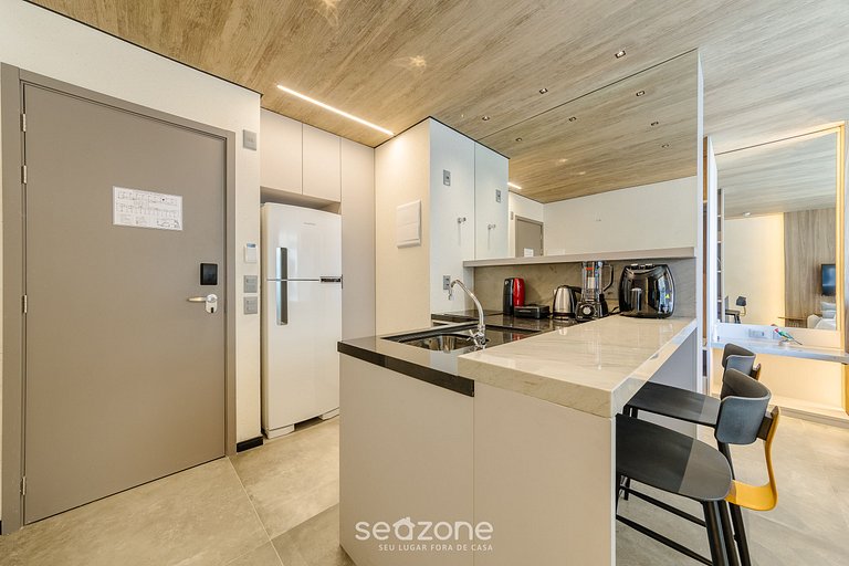 Hermoso Estudio Vista Mar Lateral NWT0508