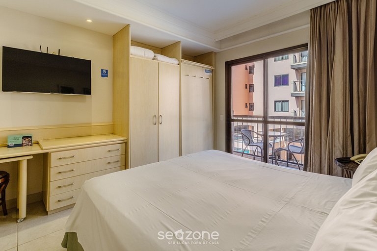 Studio em Jurerê vista mar e piscina em resort JBV134Seazone