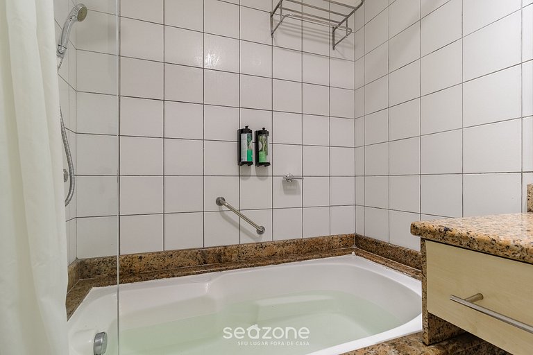 Studio em Jurerê vista mar e piscina em resort JBV134Seazone