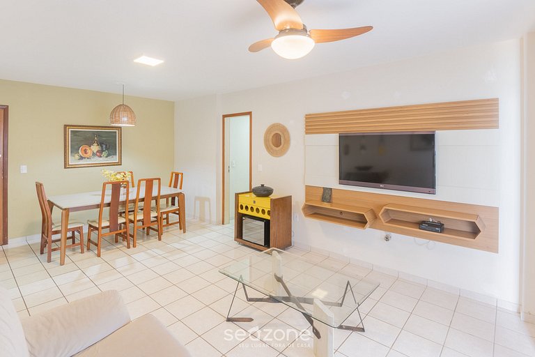 Apartamento em condomínio pé na areia - EFE0803