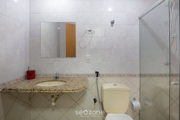 Apartamento em condomínio pé na areia - EFE0803