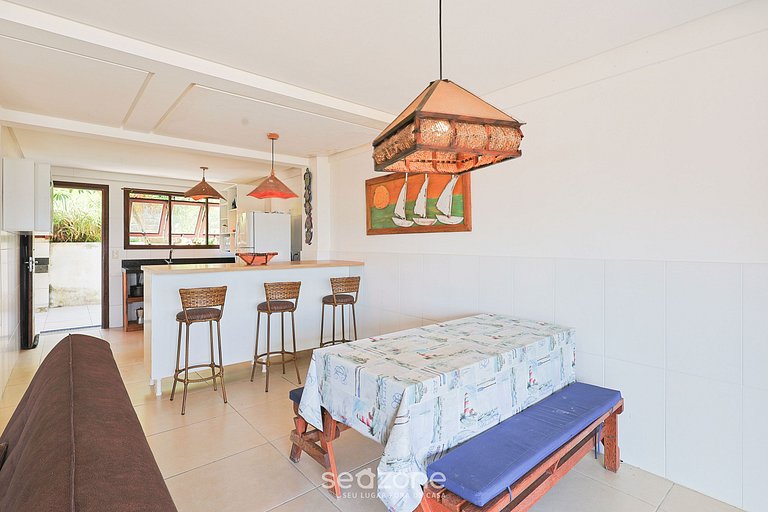 Casa 3Q Pé na Areia c/ churrasq. Bombinhas SDN042