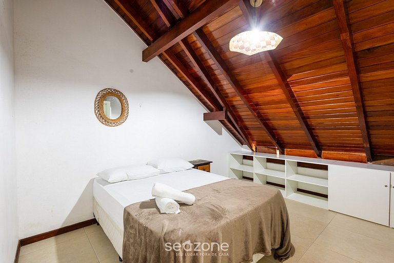 Casa 3Q Pé na Areia c/ churrasq. Bombinhas SDN042