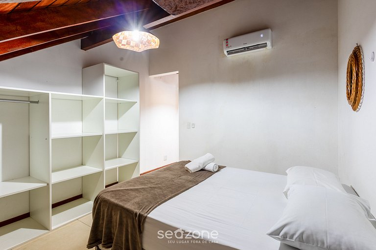 Casa 3Q Pé na Areia c/ churrasq. Bombinhas SDN042