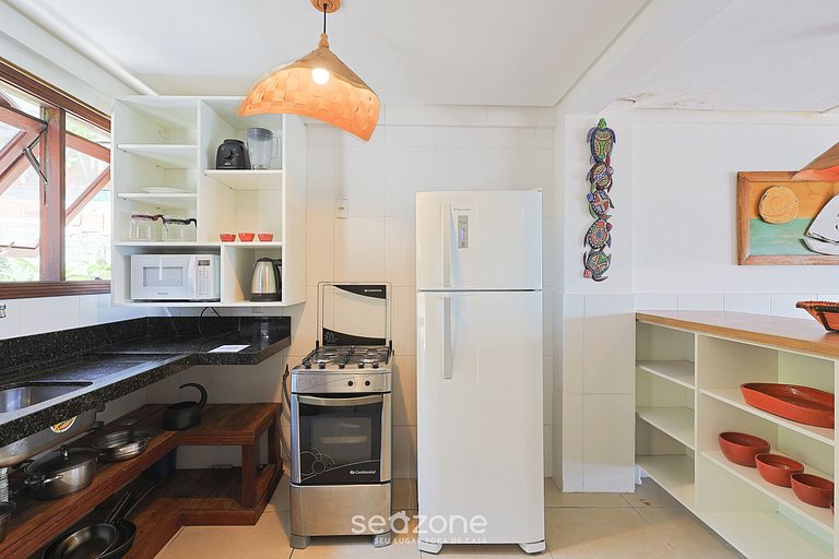 Casa 3Q Pé na Areia c/ churrasq. Bombinhas SDN042