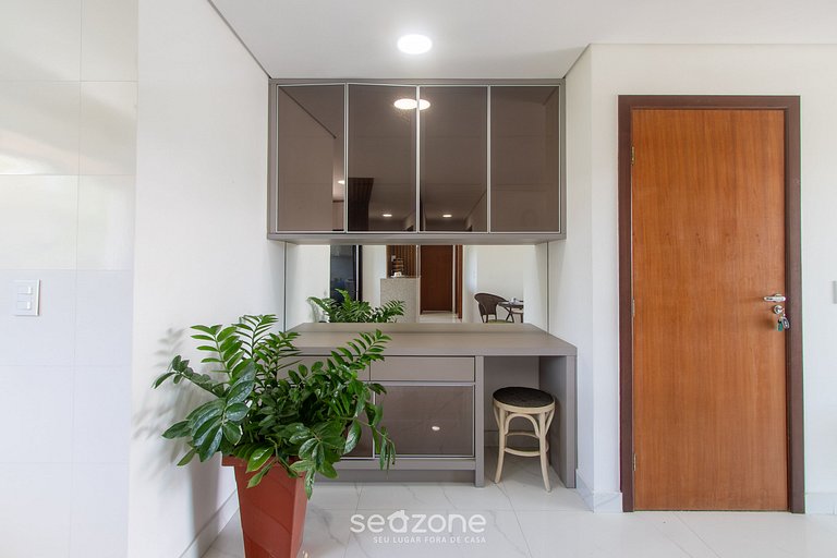 Apto c/ Churrasq. em Cond. c/ Piscina MUT0056