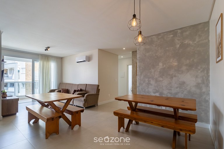 Apto c/ 3Qtos a 200m da Praia dos ingleses MHC0204