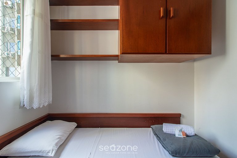 Apto 3Q c/ varanda a 100m da Praia em BC EVZ0601