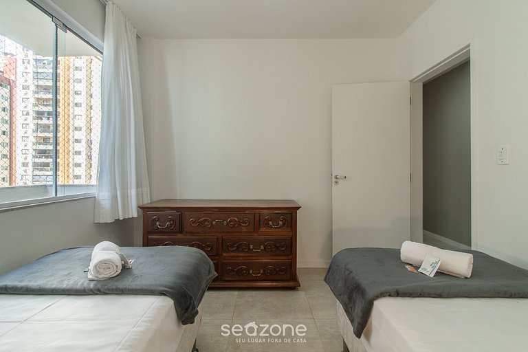 Apto Vista mar c/ 3Q no centro de BC EOA0803