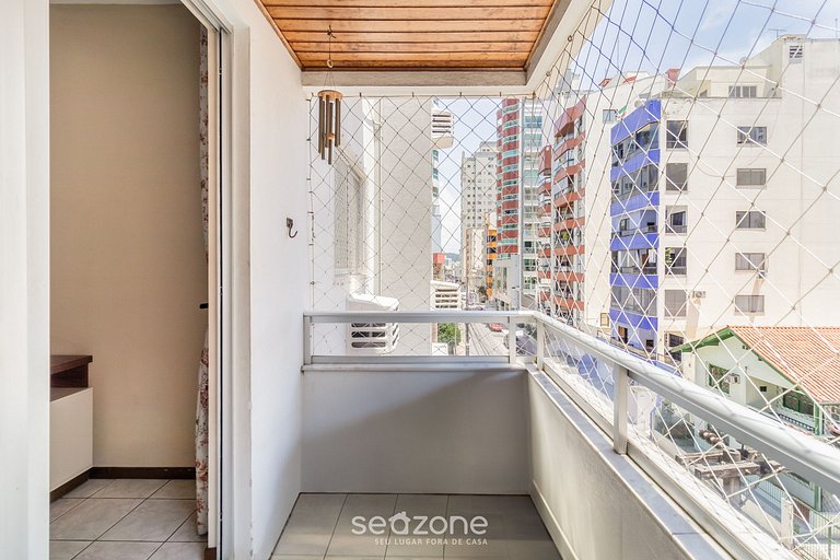 Apto 400m da praia Balneário Camoboriú-SC BTR0302